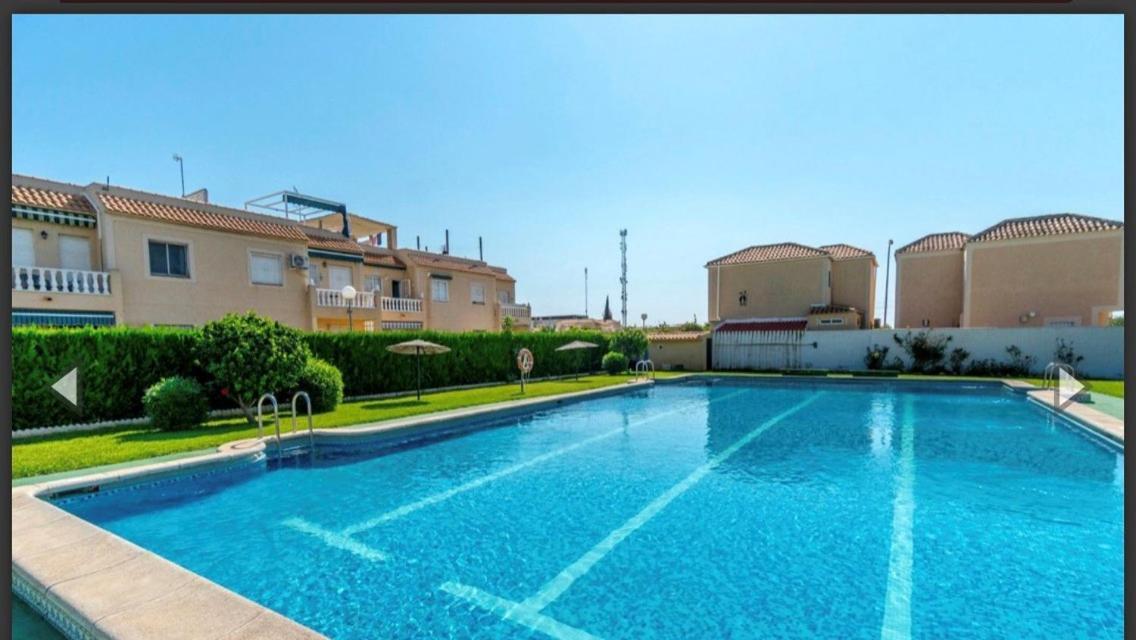 2 Bed Apartment In Paraje Natural Fase 1, Torrevieja Exterior photo